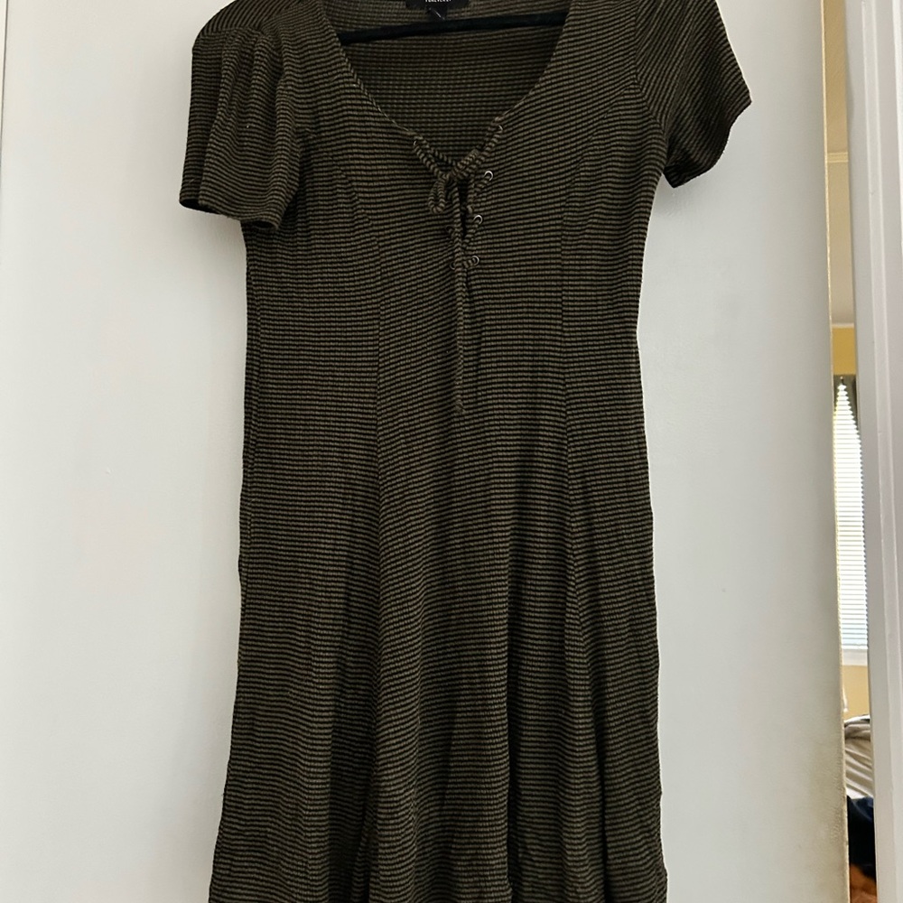 Forever 21 Olive Patterned Midi Dress